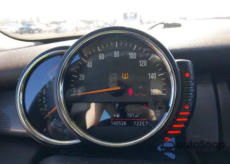 2015 Mini Hardtop Cooper из США, поврежденный, VIN WMWXM5C51F3A58665